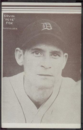 1934 Detroit Tigers Team Issue Fox